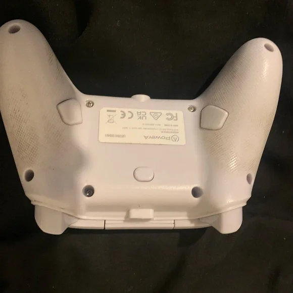 Xbox controller - Picture 2 of 2